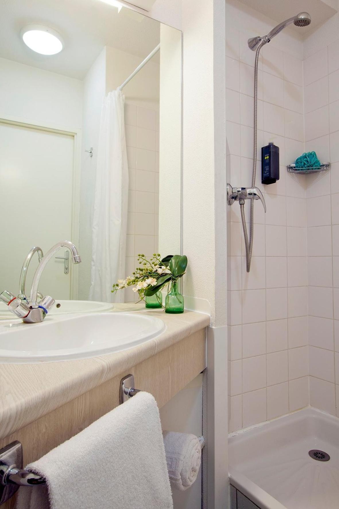 Sejours & Affaires Poitiers Lamartine Exterior photo